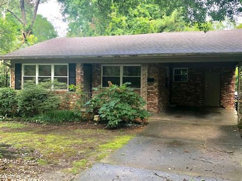 Houses for rent by owner in cabot ar - You may not be buying a house, but it's still a process. The ongoing shortage of affordable housing has some people who planned on buying a home considering renting instead—at leas...